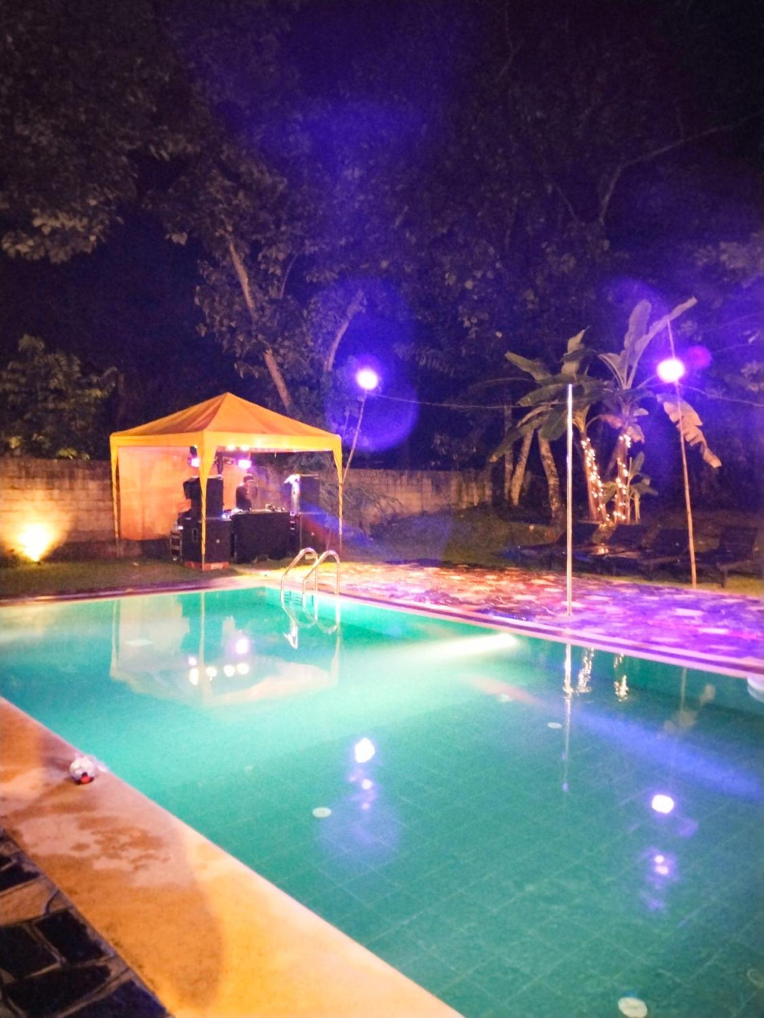 Hotel Silva Rest à Unawatuna Extérieur photo