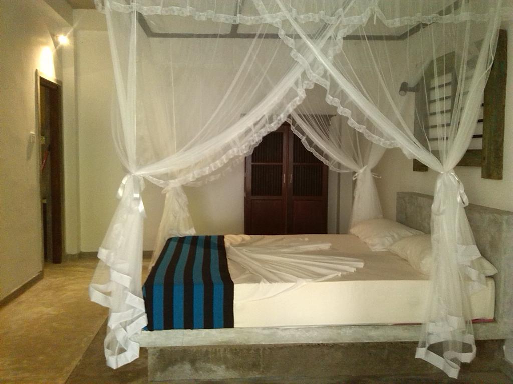 Hotel Silva Rest à Unawatuna Chambre photo