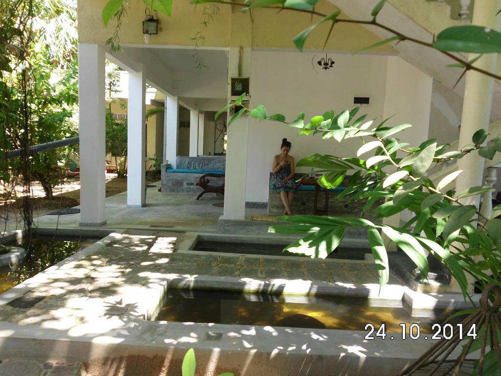 Hotel Silva Rest à Unawatuna Extérieur photo