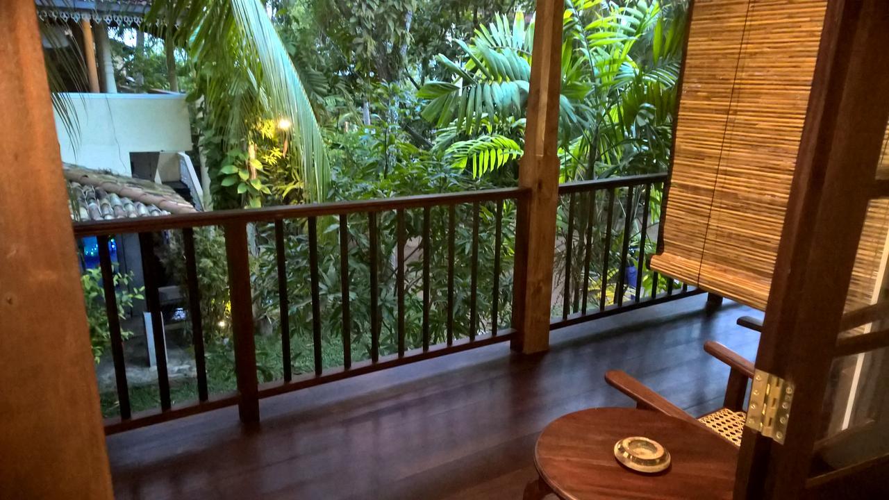 Hotel Silva Rest à Unawatuna Extérieur photo