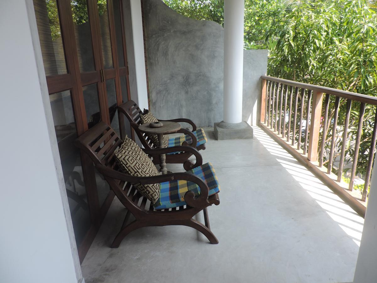 Hotel Silva Rest à Unawatuna Extérieur photo